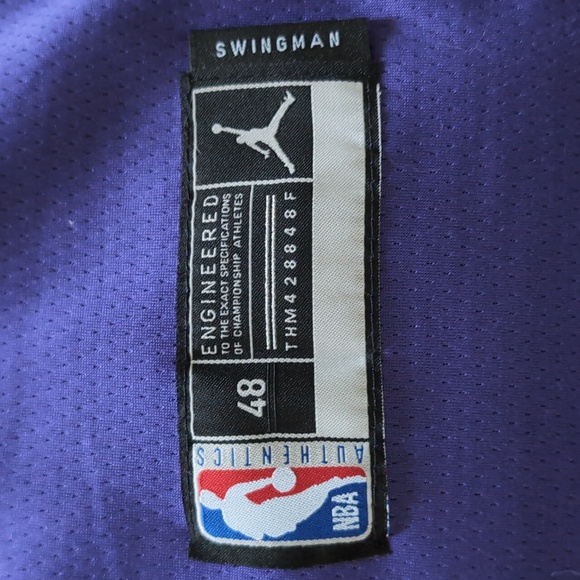 Jordan Brand Lakers Carmelo Anthony Jersey - Picture 3 of 3
